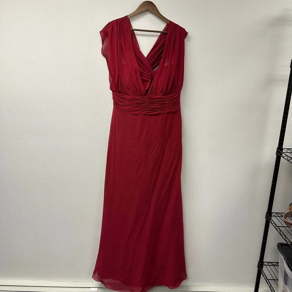 Azazie Fifi A-Line‎ Strapless Chiffon Convertible Dress Burgundy A22